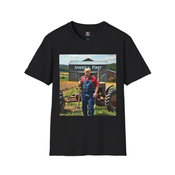 AMERICA FIRST : Farmer Trump Men's Tee A1