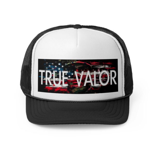 TRUE VALOR: Trucker Hat R18