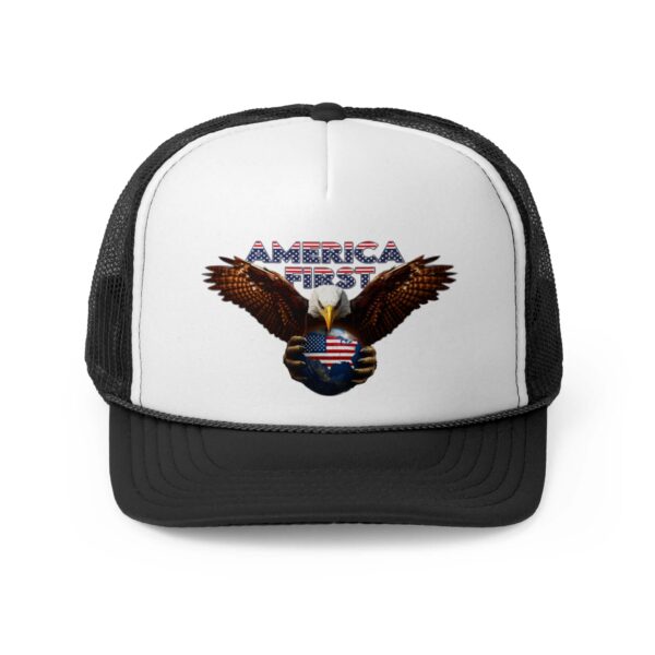 AMERICA FIRST: Trucker Hat D4